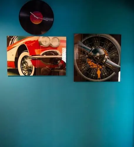 Апартаменты Valaoritou *